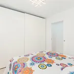 Apartment Exclusive Francy's In Garden City, Sant'eugenio