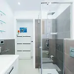 アパート Exclusive Francy's In Garden City, Sant'eugenio アデヘ