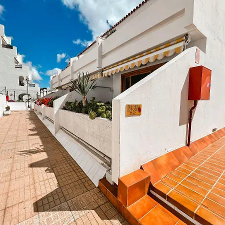 Exclusive Francy's In Garden City, Sant'eugenio Appartement *