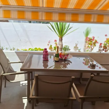 Exclusive Francy's In Garden City, Sant'eugenio Appartement *