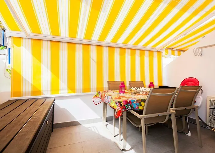 Exclusive Francy's In Garden City, Sant'eugenio 公寓 阿德耶