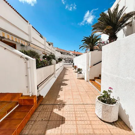 Exclusive Francy's In Garden City, Sant'eugenio Apartman